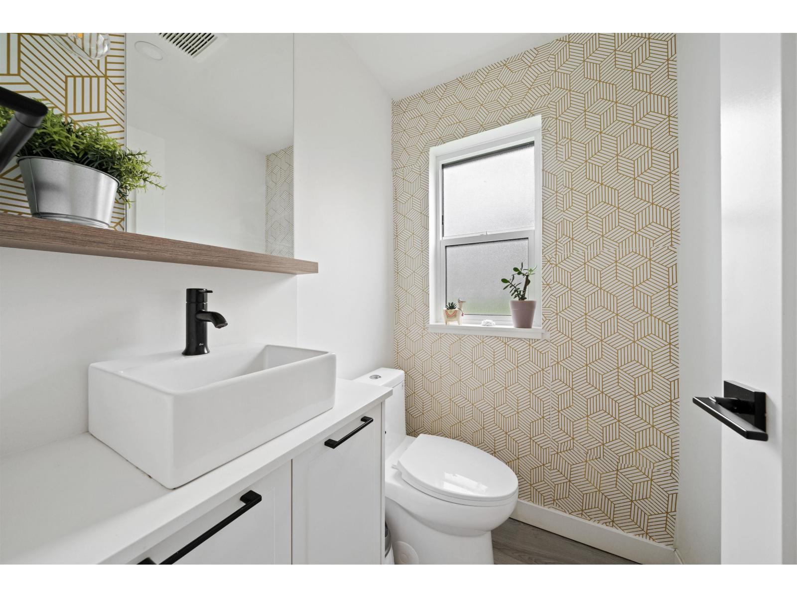 82 20150 81 Avenue Property Photo 13