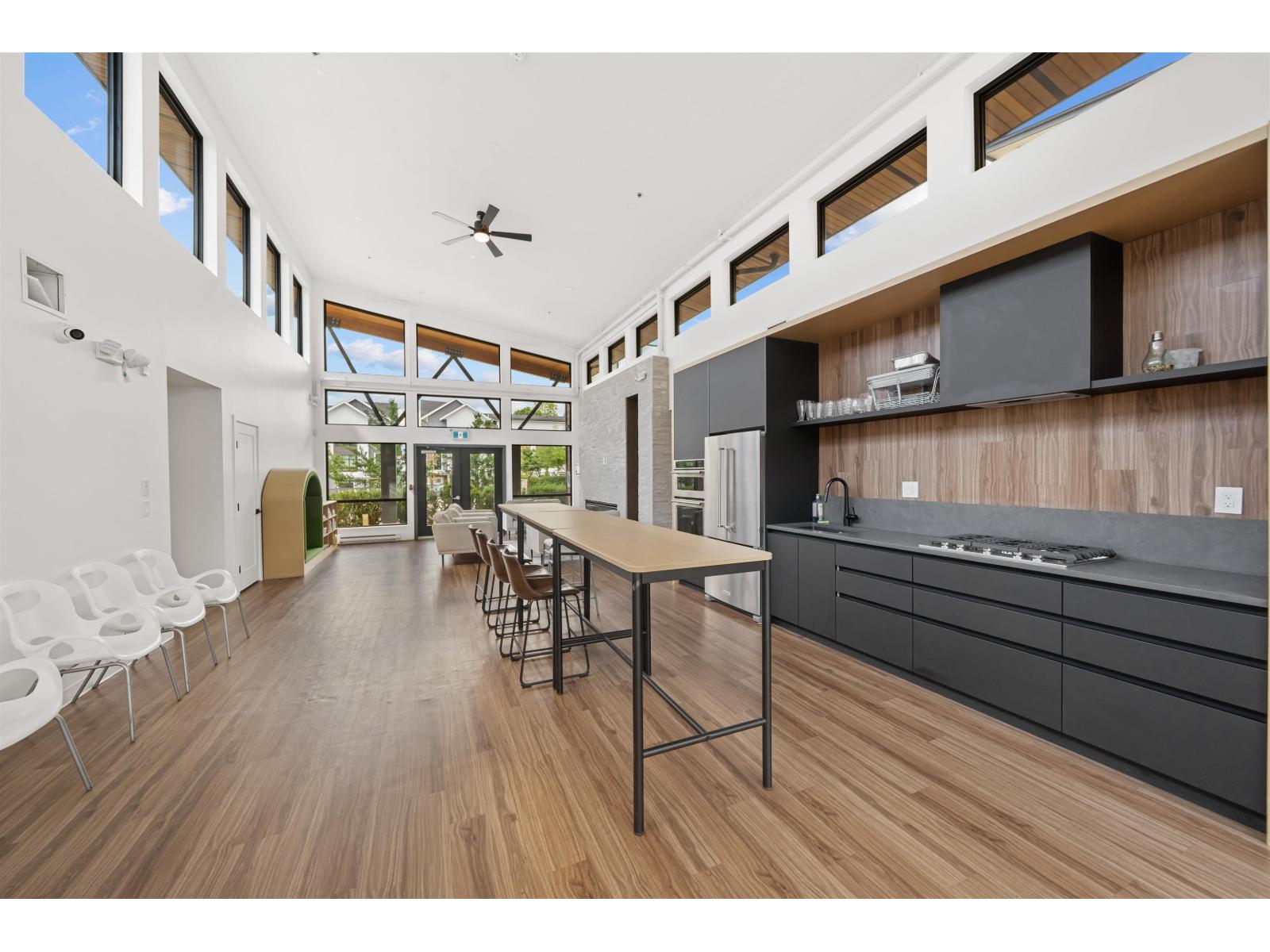 82 20150 81 Avenue Property Photo 34