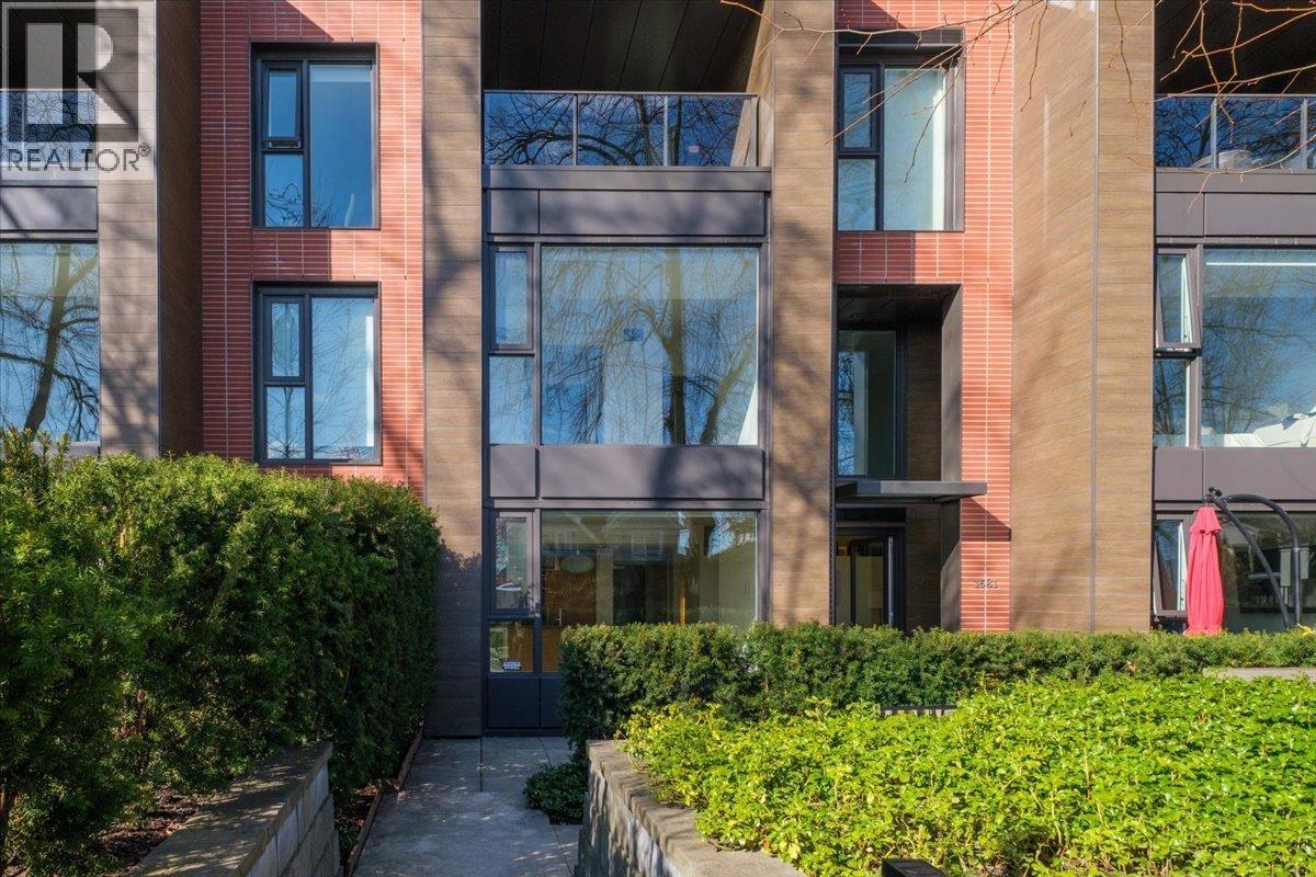 1581 W 57th Avenue Property Photo 1
