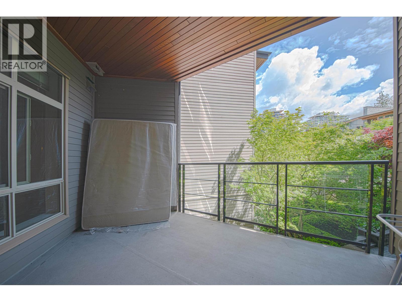 225 5777 Birney Avenue Property Photo 15