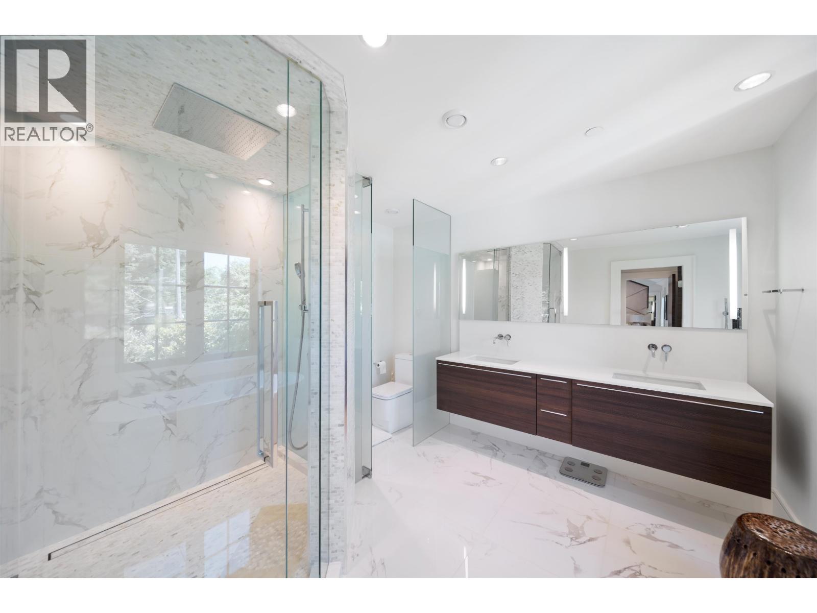 6299 Angus Drive Property Photo 11