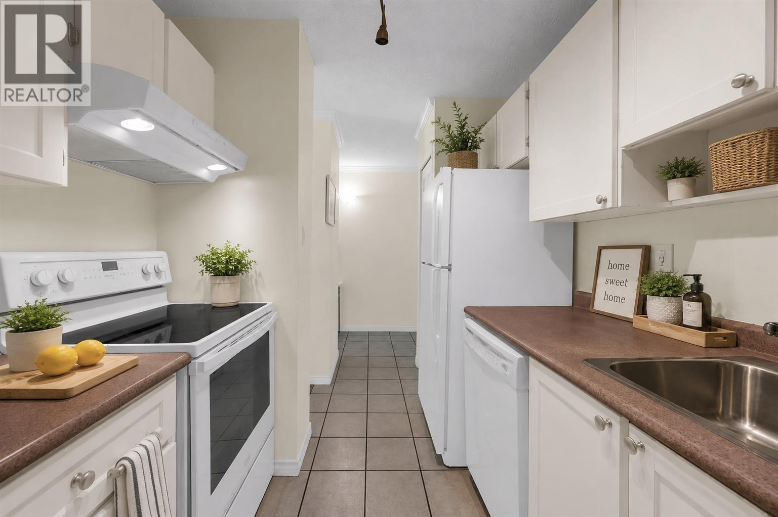 209 10220 Ryan Road Property Photo 10
