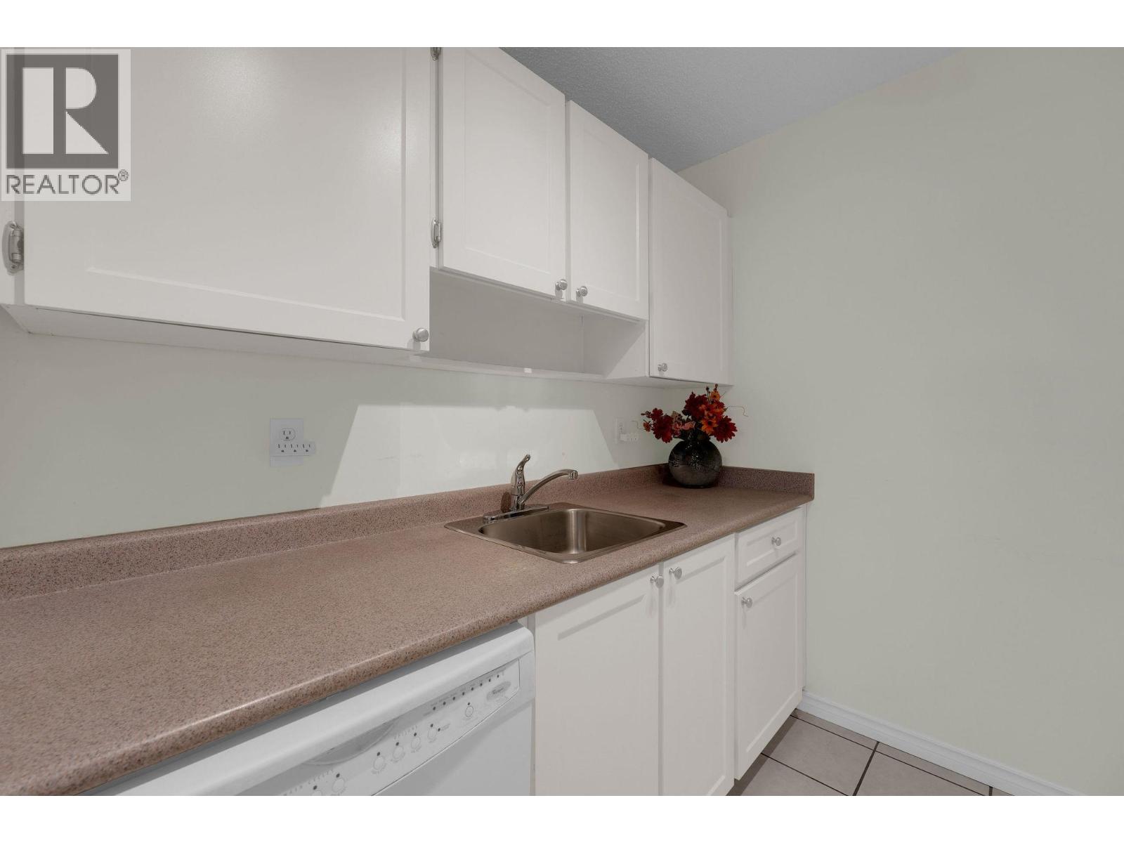 209 10220 Ryan Road Property Photo 12