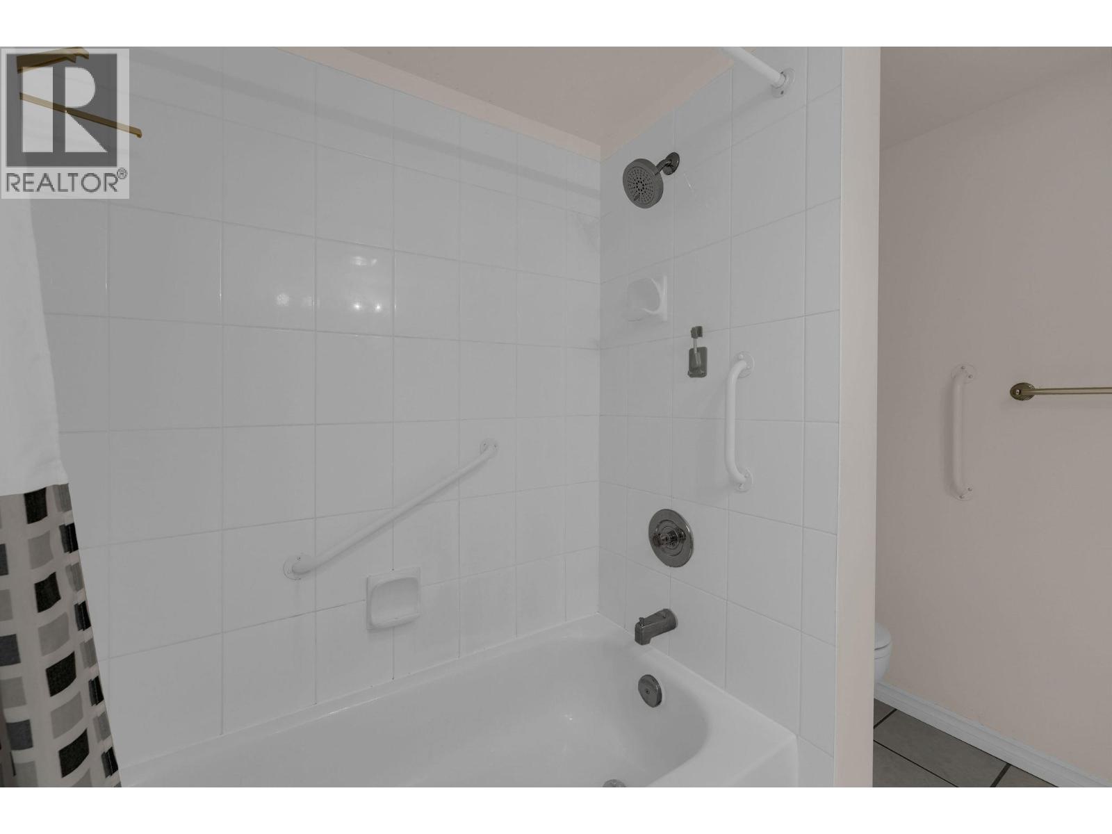 209 10220 Ryan Road Property Photo 23