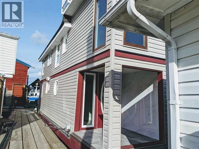 201 8191 RIVER ROAD Property Photo 1
