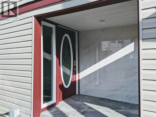 201 8191 RIVER ROAD Property Photo 1