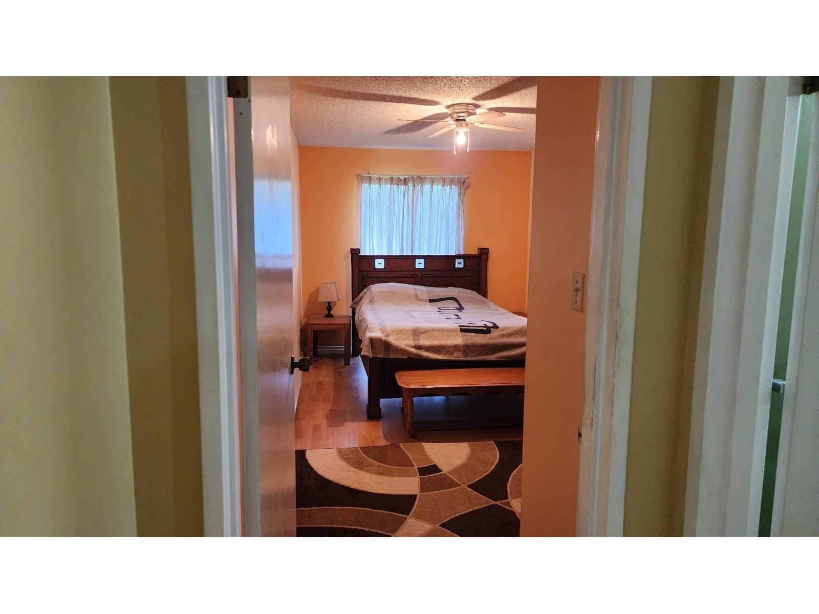306 9952 149 Street Property Photo 8