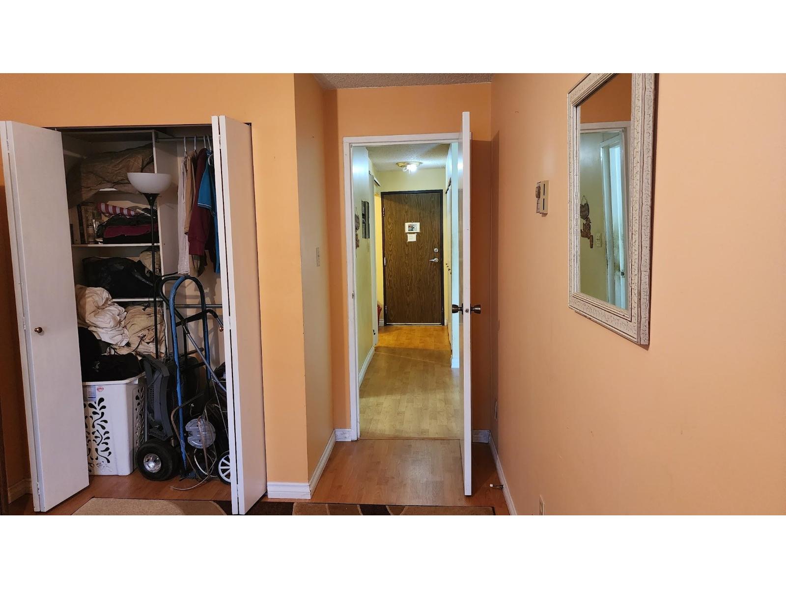 306 9952 149 Street Property Photo 10