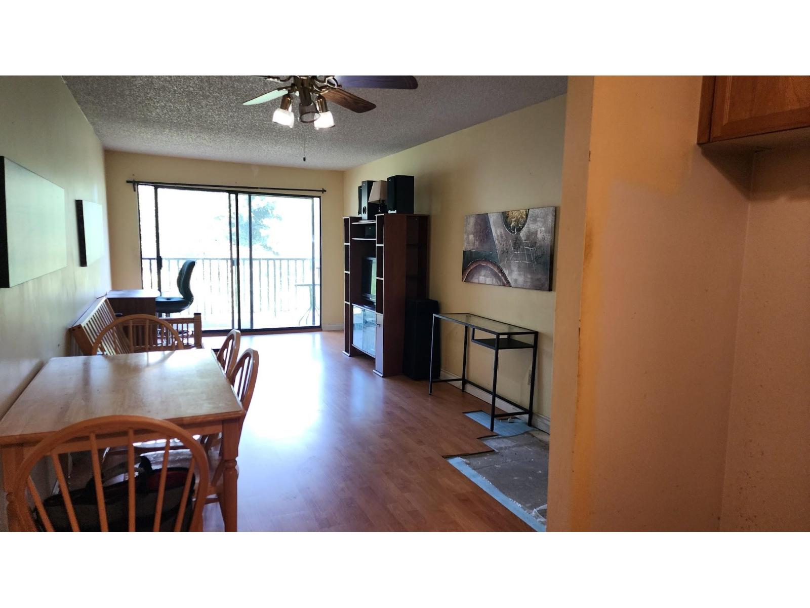 306 9952 149 Street Property Photo 19