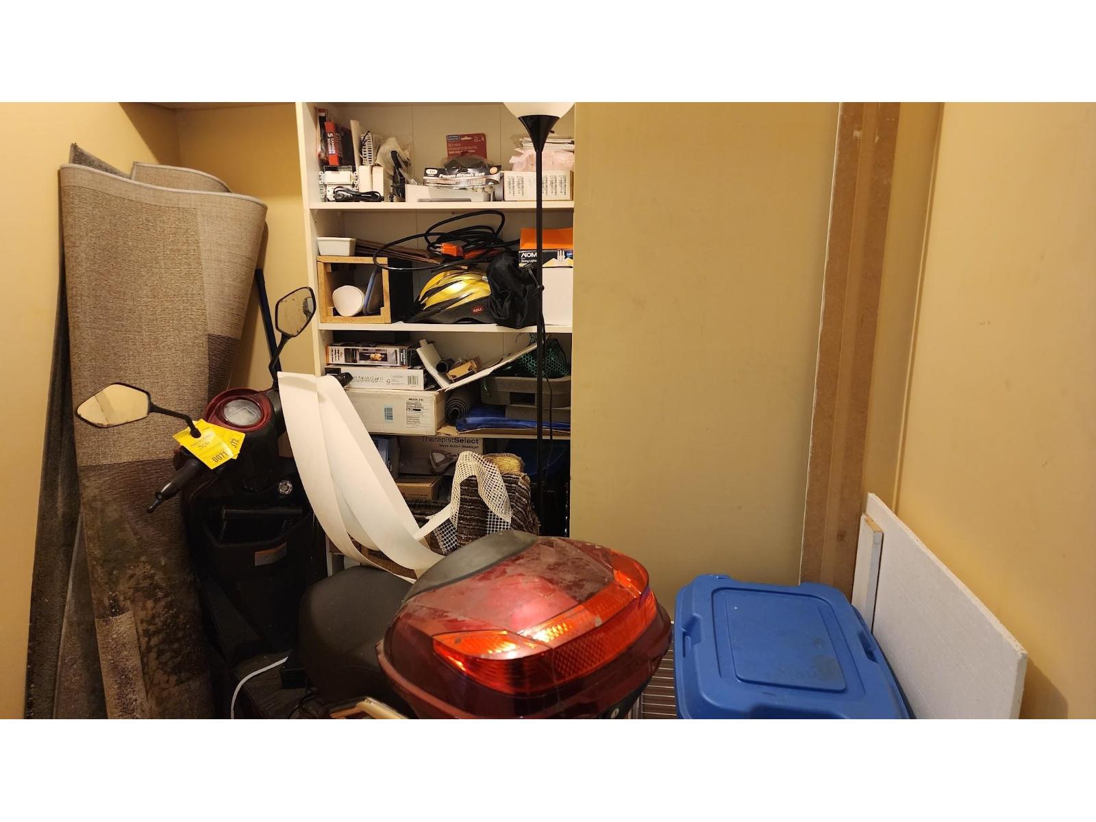 306 9952 149 Street Property Photo 24
