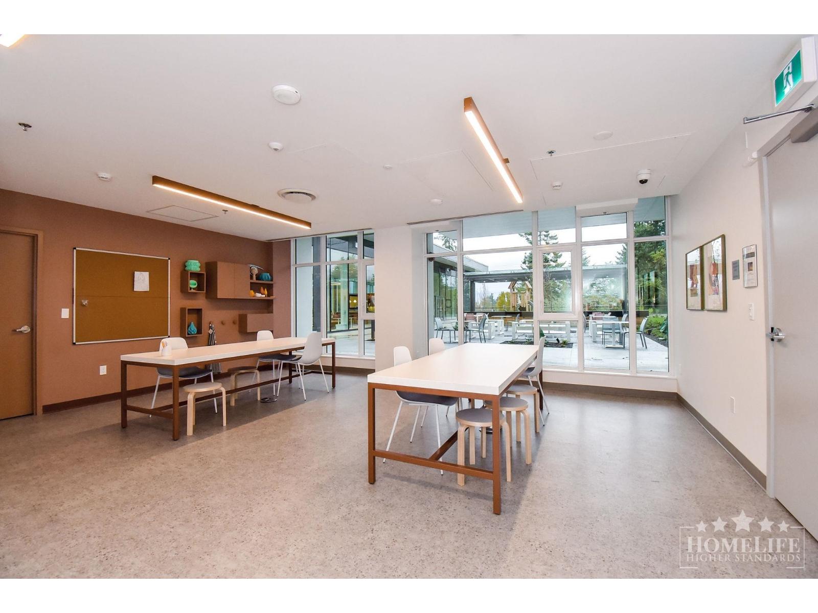 1004 13675 107a Avenue Property Photo 21