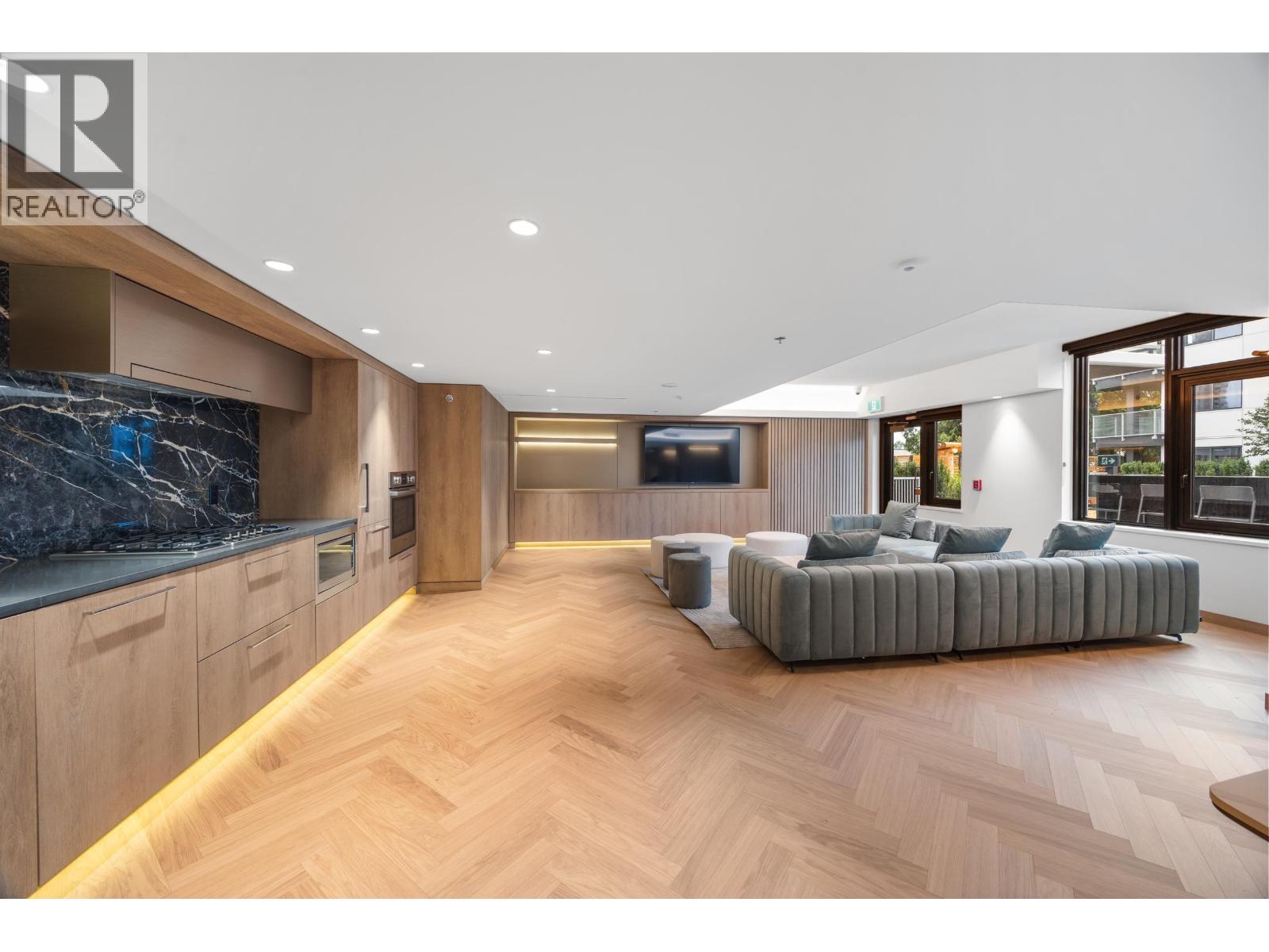 1506 6608 Sussex Avenue Property Photo 20