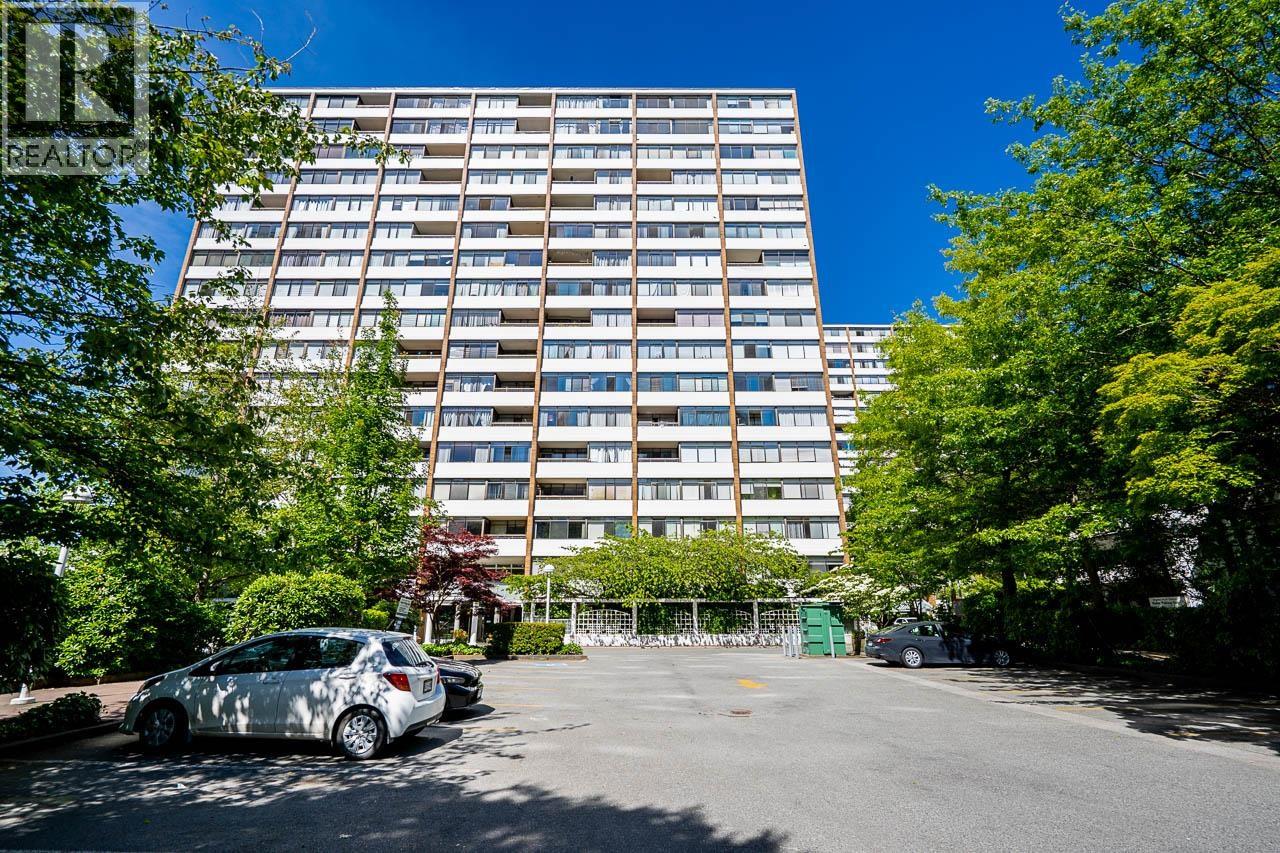 1511 6631 Minoru Boulevard Property Photo 3