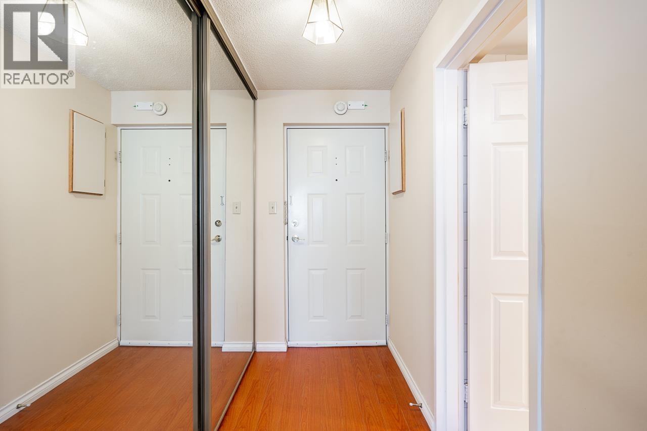 1511 6631 Minoru Boulevard Property Photo 7