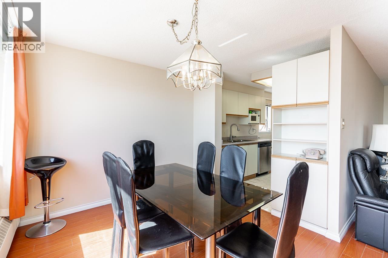 1511 6631 Minoru Boulevard Property Photo 13