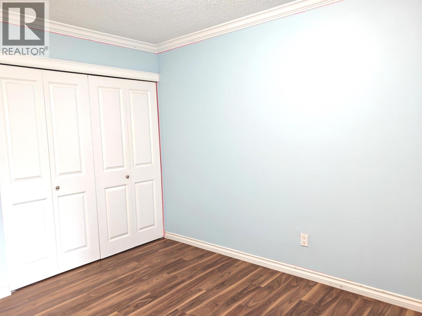101 6420 Buswell Street Property Photo 14