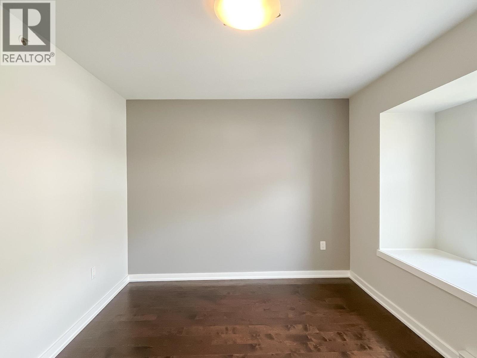 7425 Columbia Street Property Photo 17