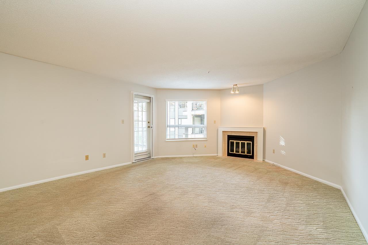 212 15255 18 Avenue Property Photo 10