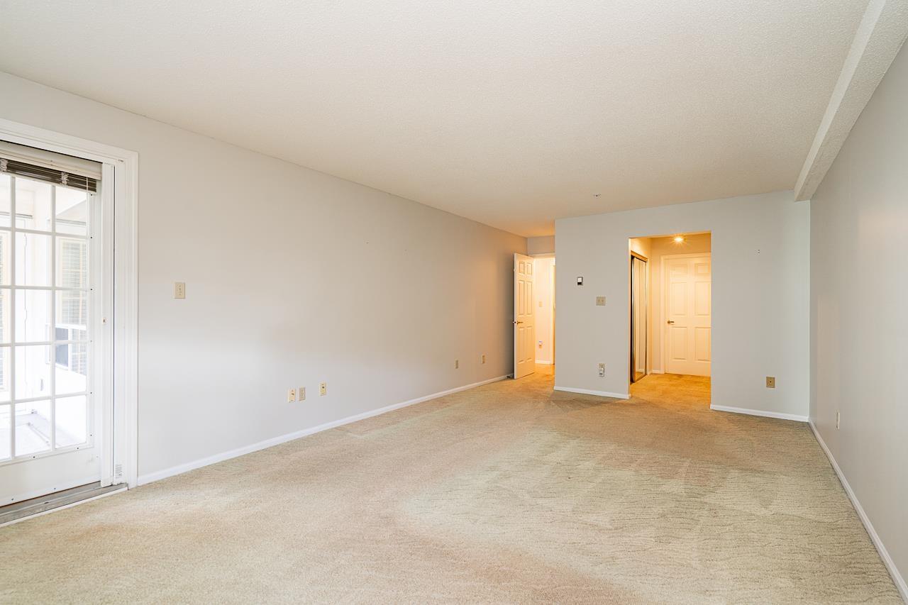 212 15255 18 Avenue Property Photo 19