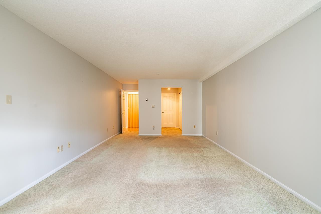 212 15255 18 Avenue Property Photo 20