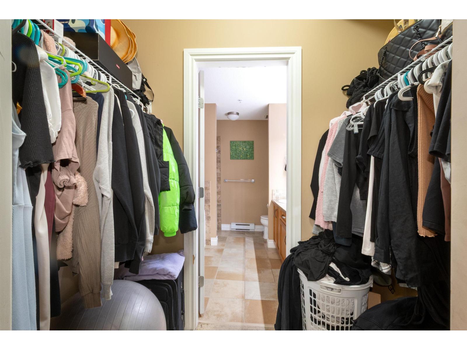 101 20286 53a Avenue Property Photo 15