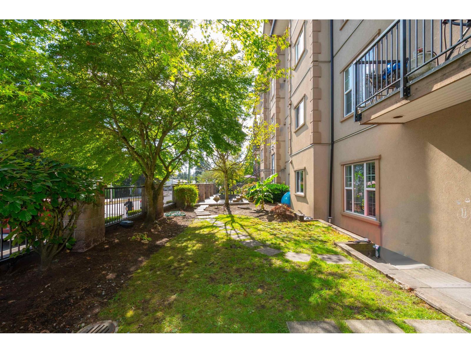 101 20286 53a Avenue Property Photo 26