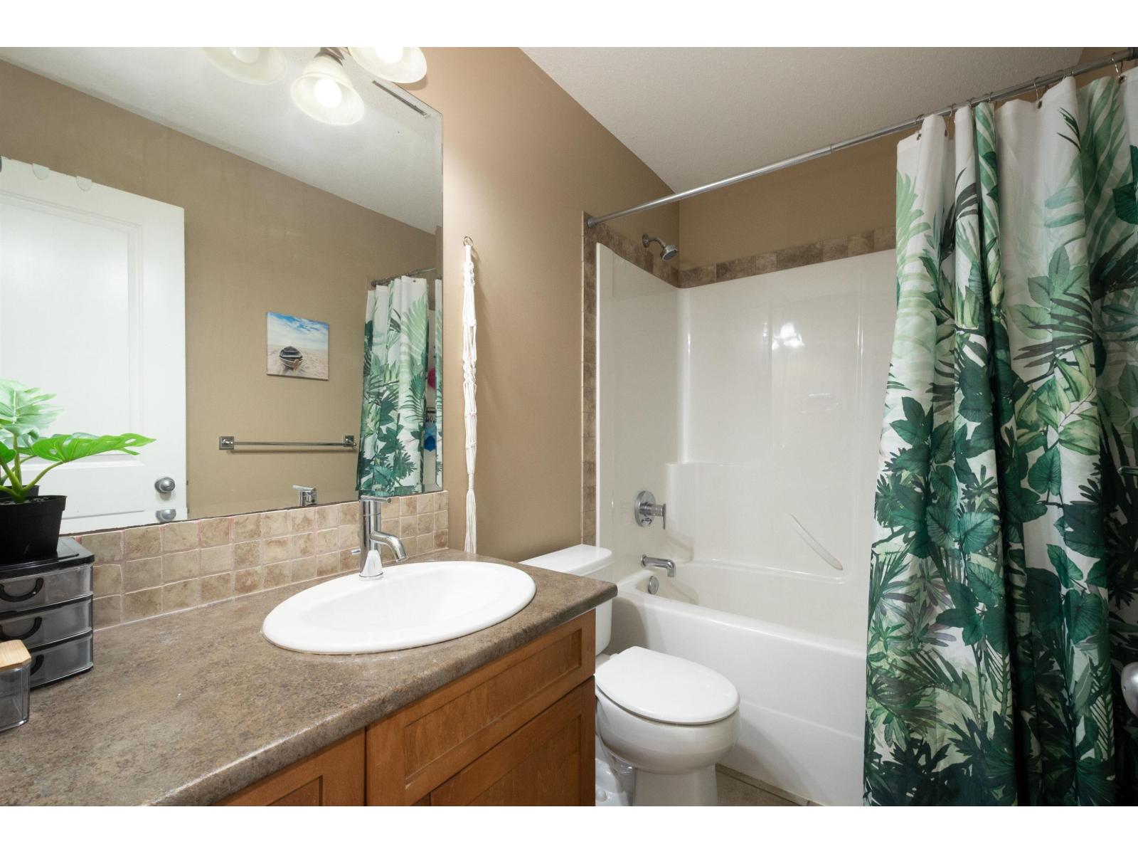 101 20286 53a Avenue Property Photo 32