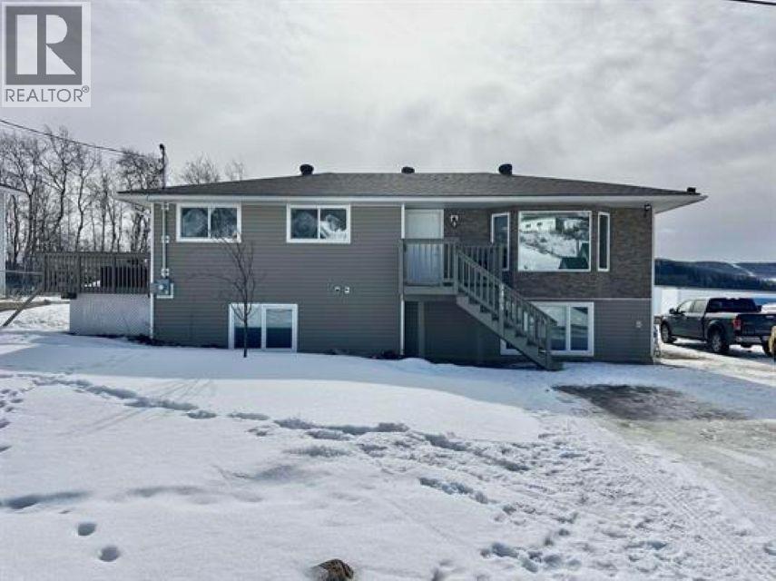 9405 River Drive Property Photo 1