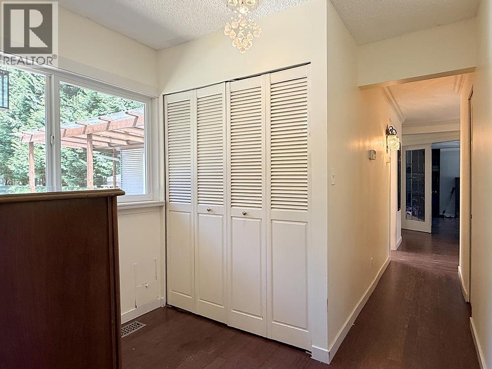 2625 East Road Property Photo 23