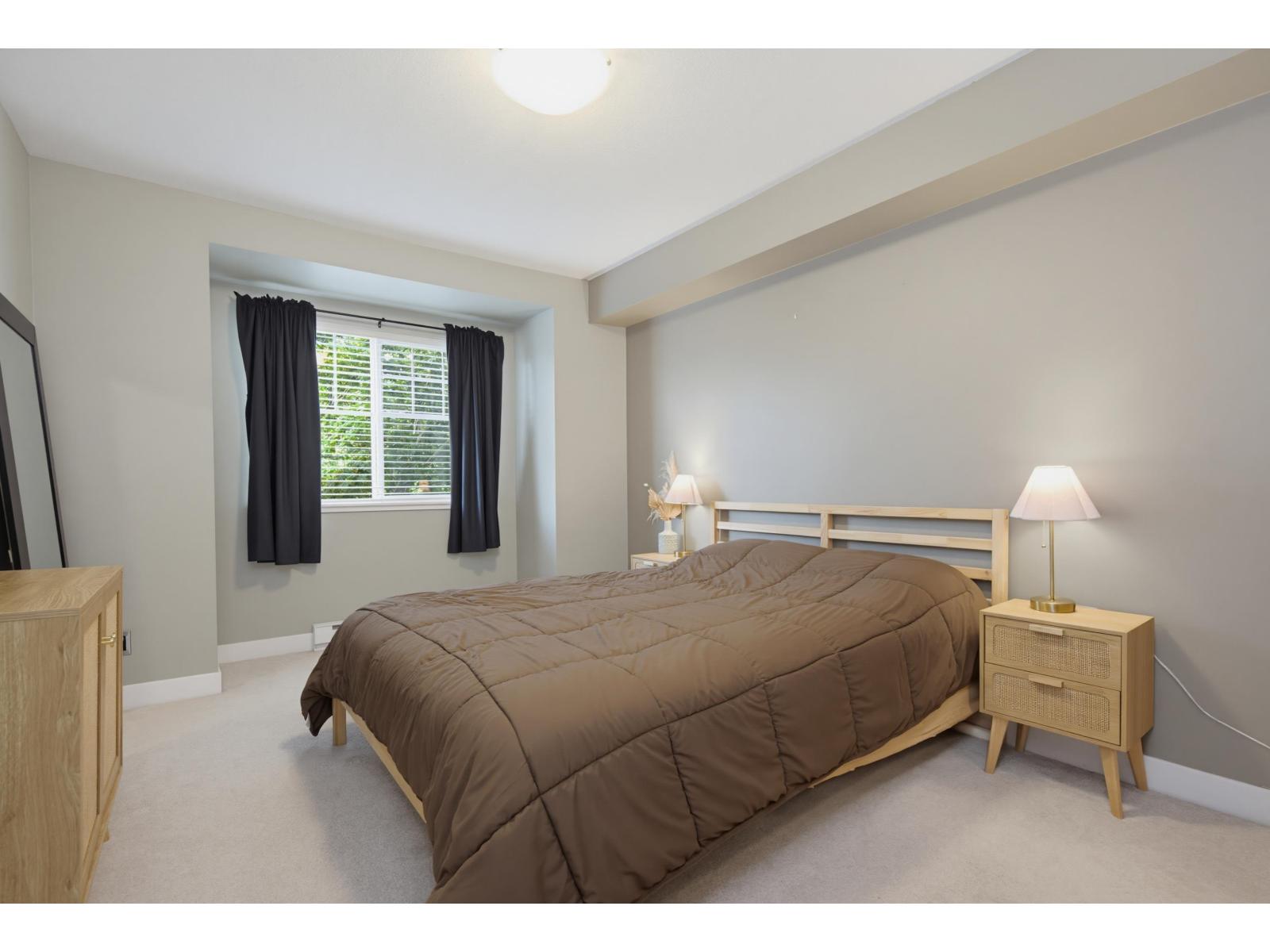 202 19320 65 Avenue Property Photo 15
