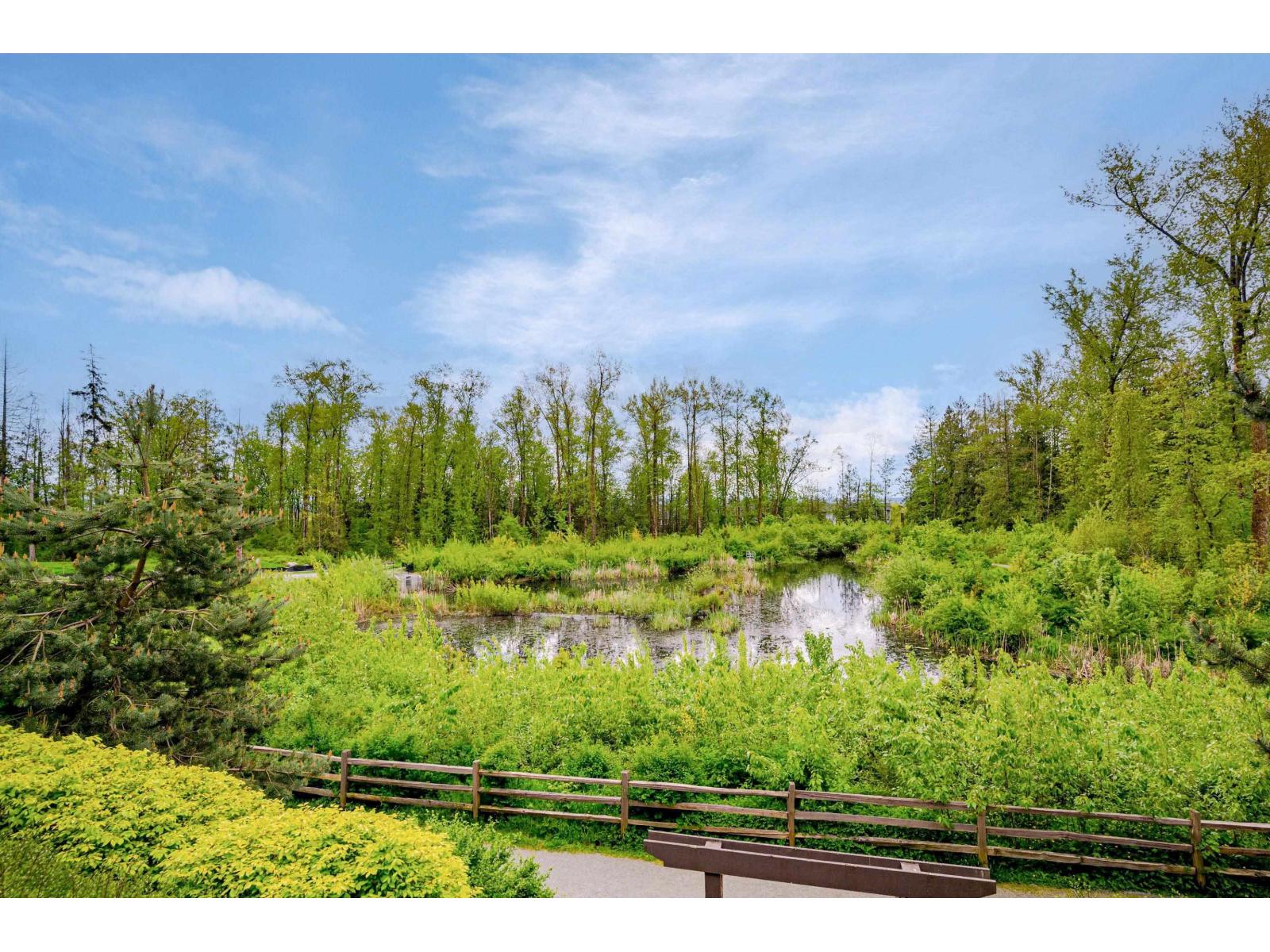 202 19320 65 Avenue Property Photo 22