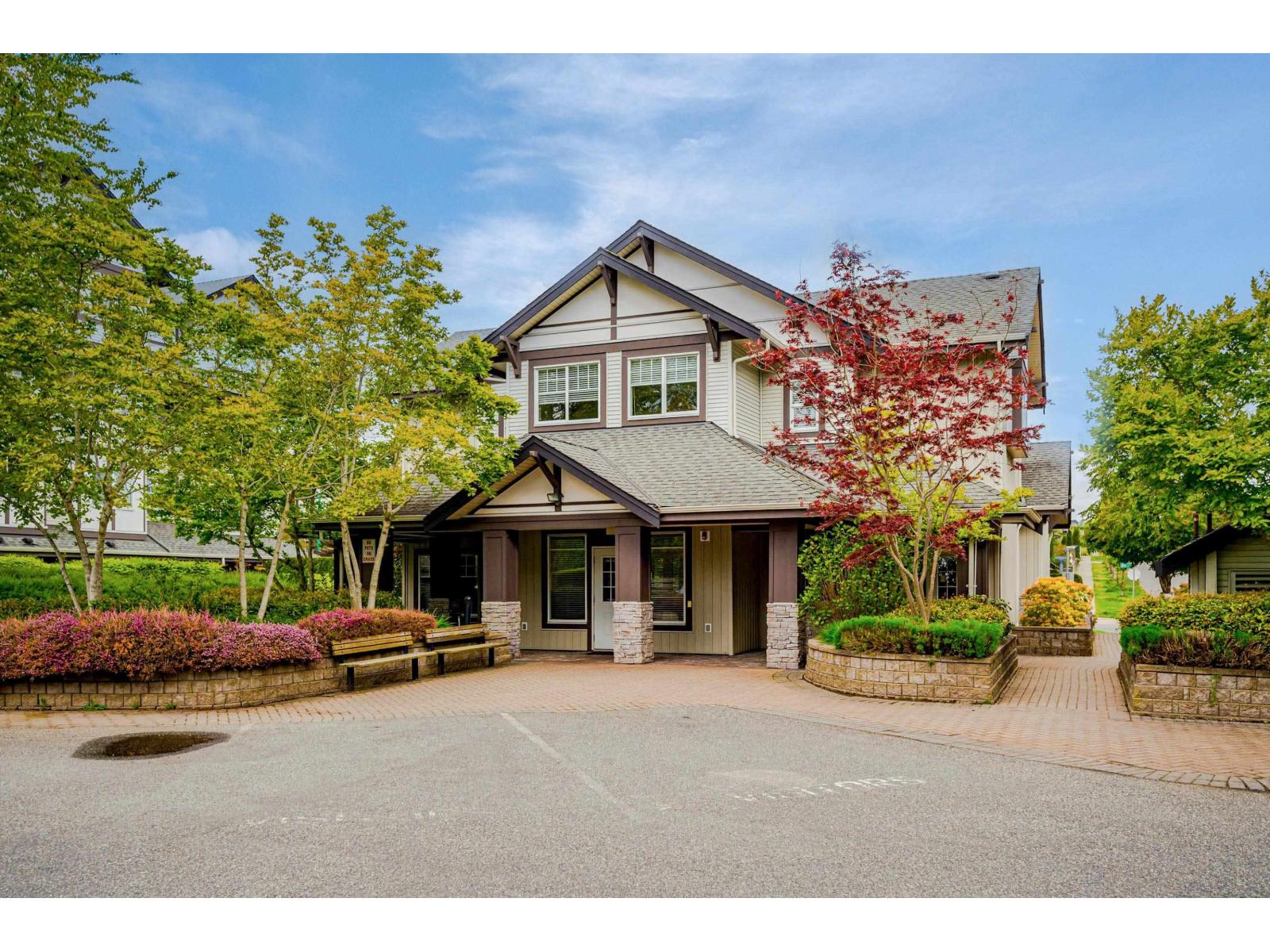 202 19320 65 Avenue Property Photo 25