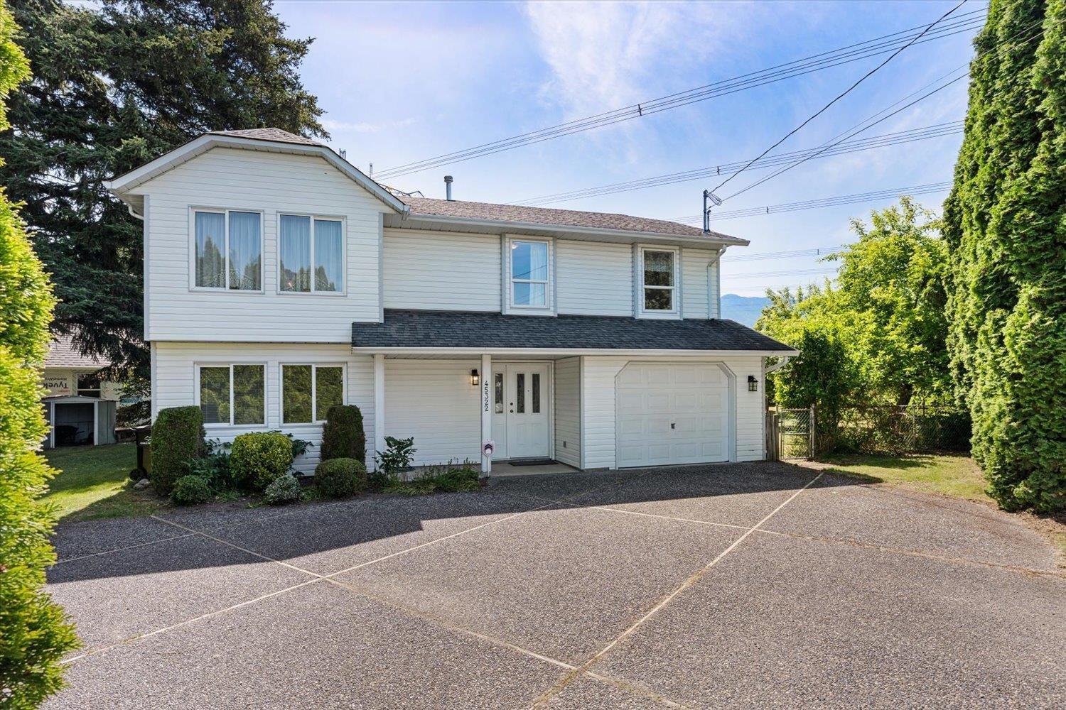 45322 Balmoral Avenue Property Photo 3