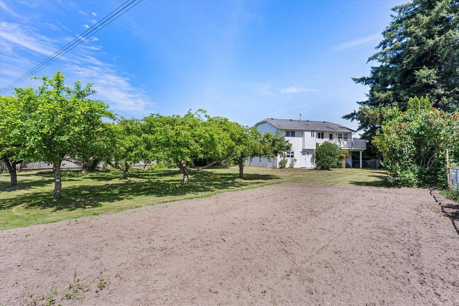 45322 Balmoral Avenue Property Photo 35