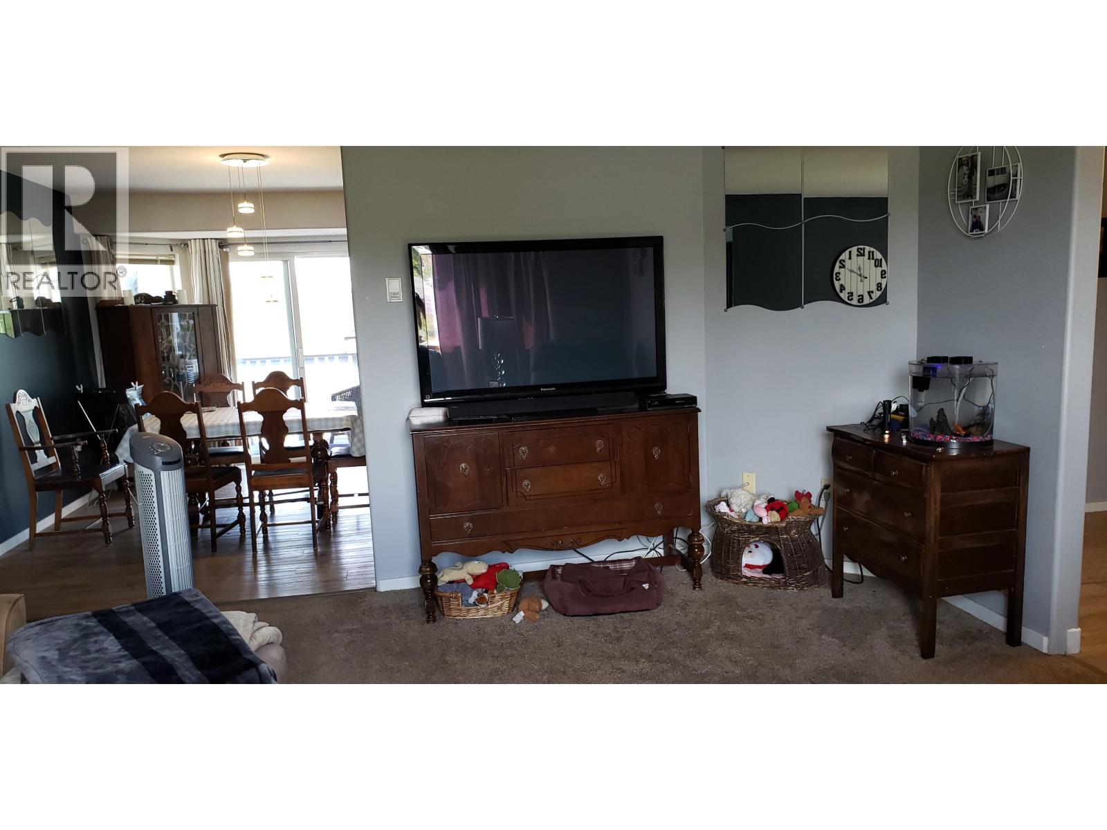 7036 93 Mile Frontage Road Property Photo 10