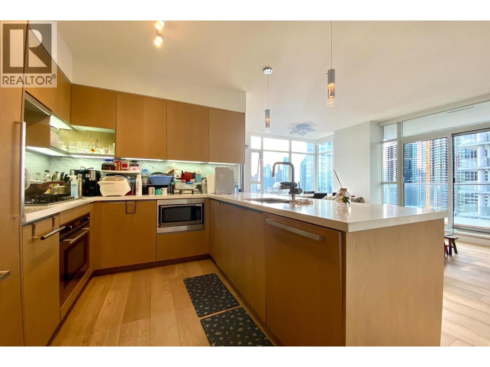 2208 6588 Nelson Avenue Property Photo 2
