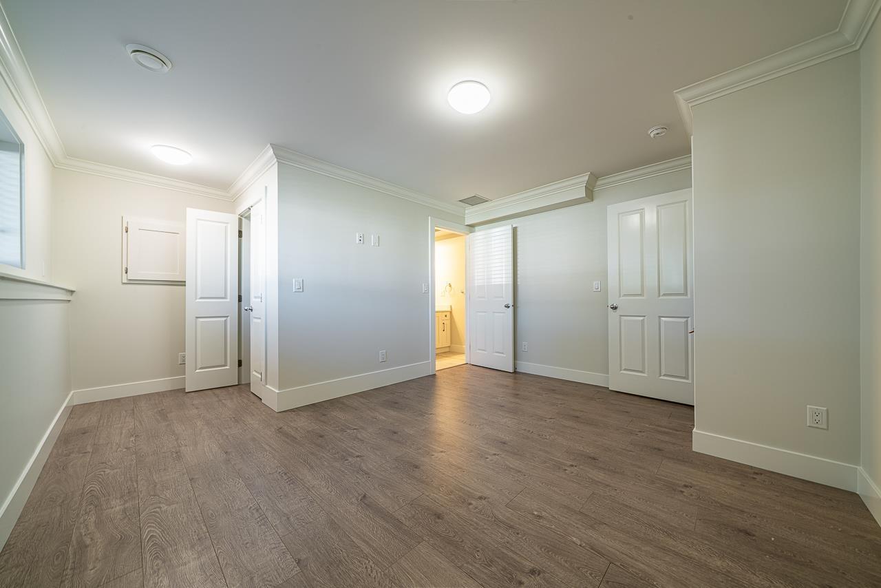 14654 106 Avenue Property Photo 17
