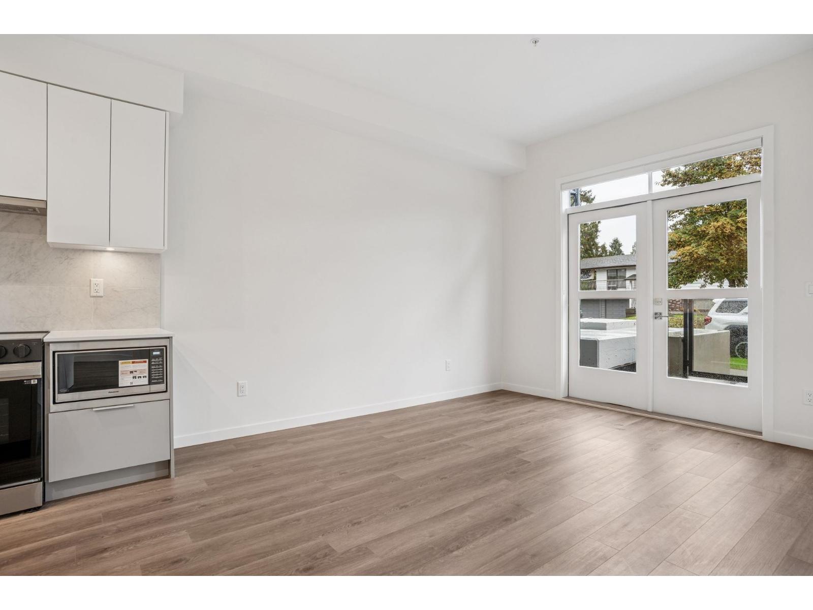 109 14257 103a Avenue Property Photo 7