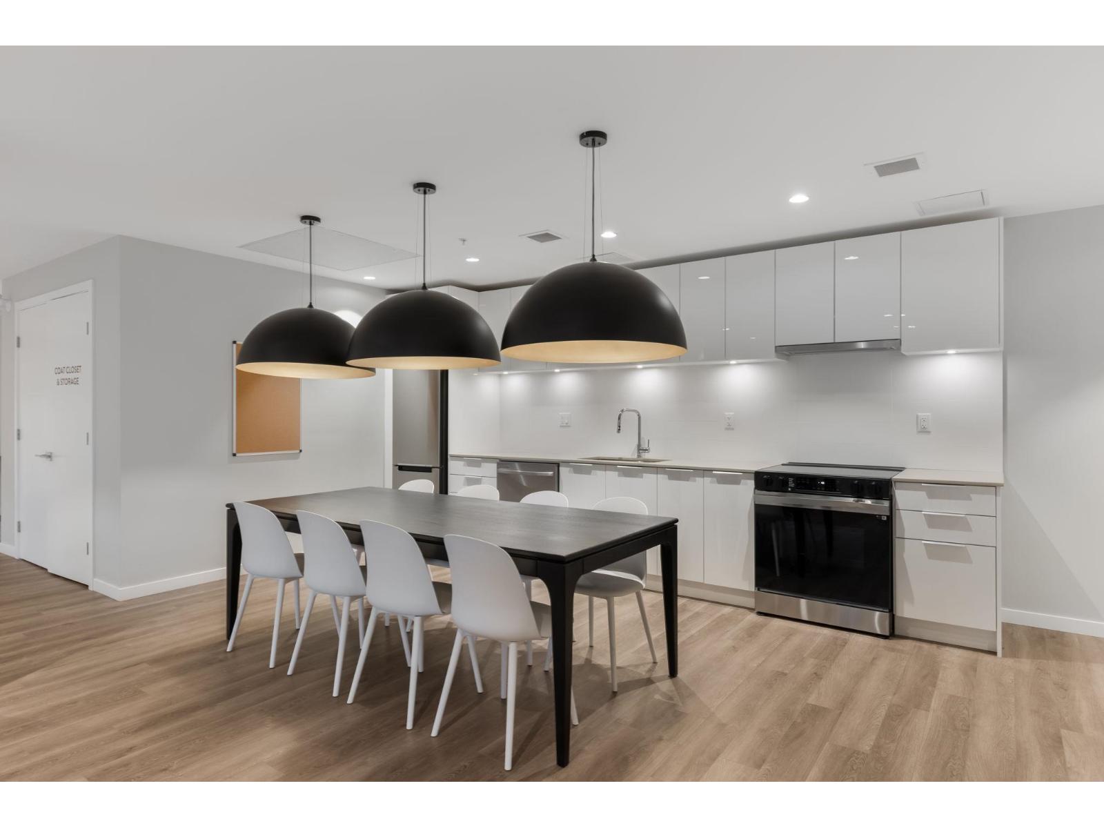 109 14257 103a Avenue Property Photo 17