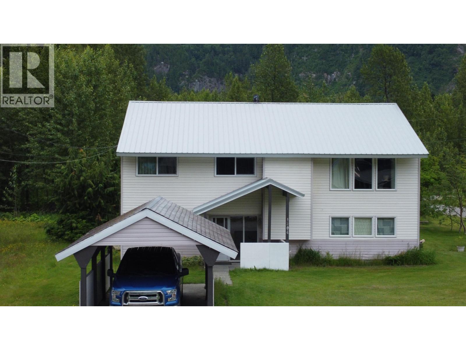 1304 Raven Street Property Photo 1