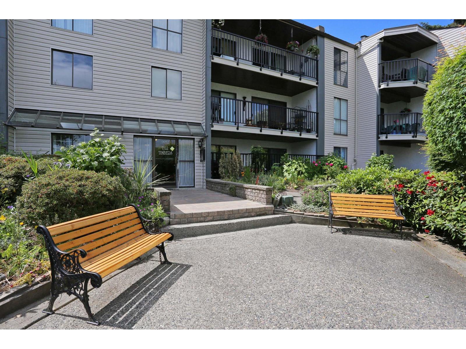 312 9952 149 STREET Property Photo 1