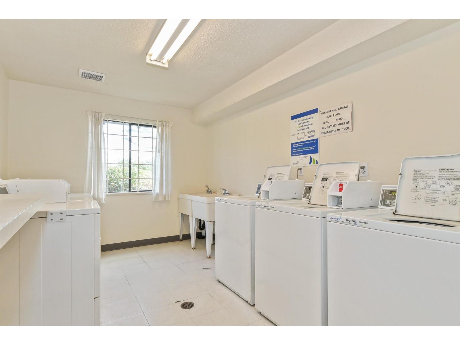312 9952 149 Street Property Photo 19