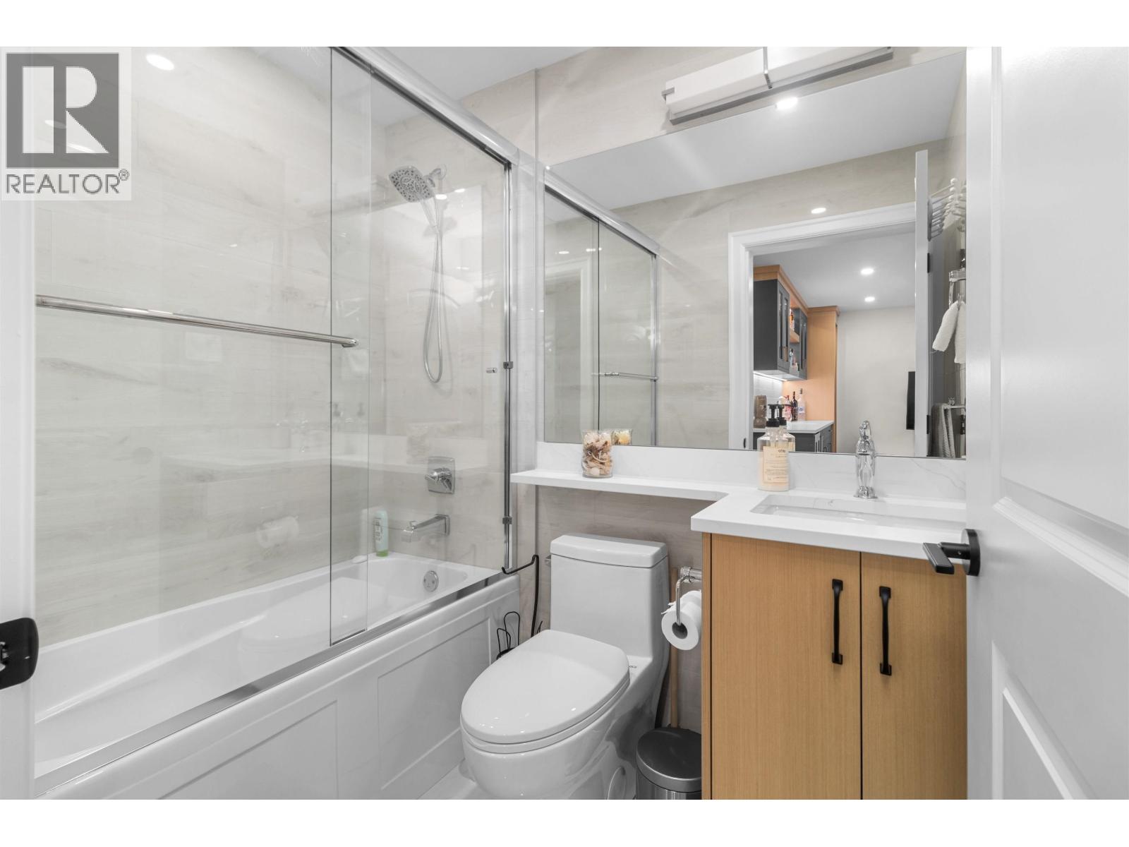 7662 French Street Property Photo 16