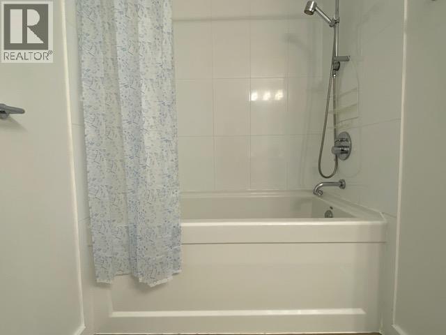 2701 2955 Atlantic Avenue Property Photo 8