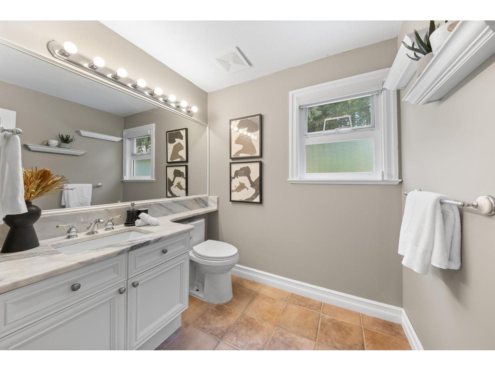 15460 36a Avenue Property Photo 16