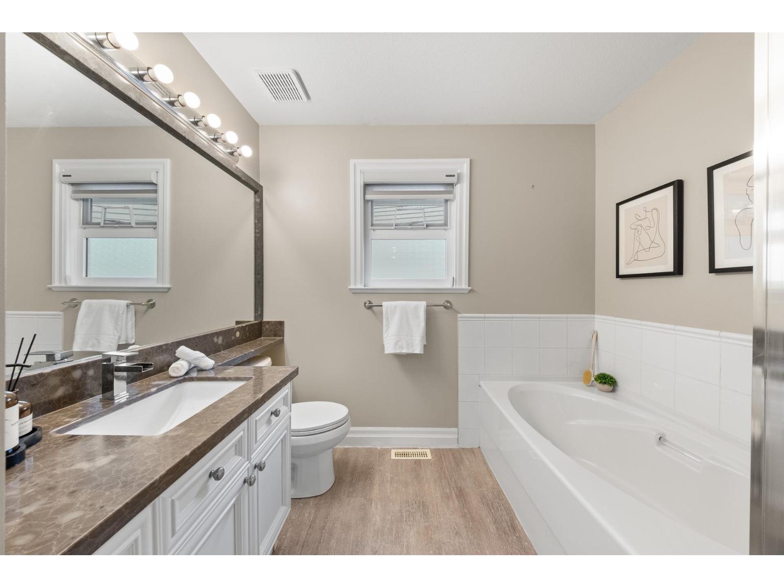 15460 36a Avenue Property Photo 21
