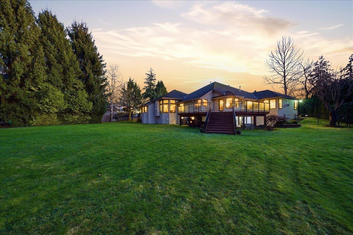 16533 26 Avenue Property Photo 1