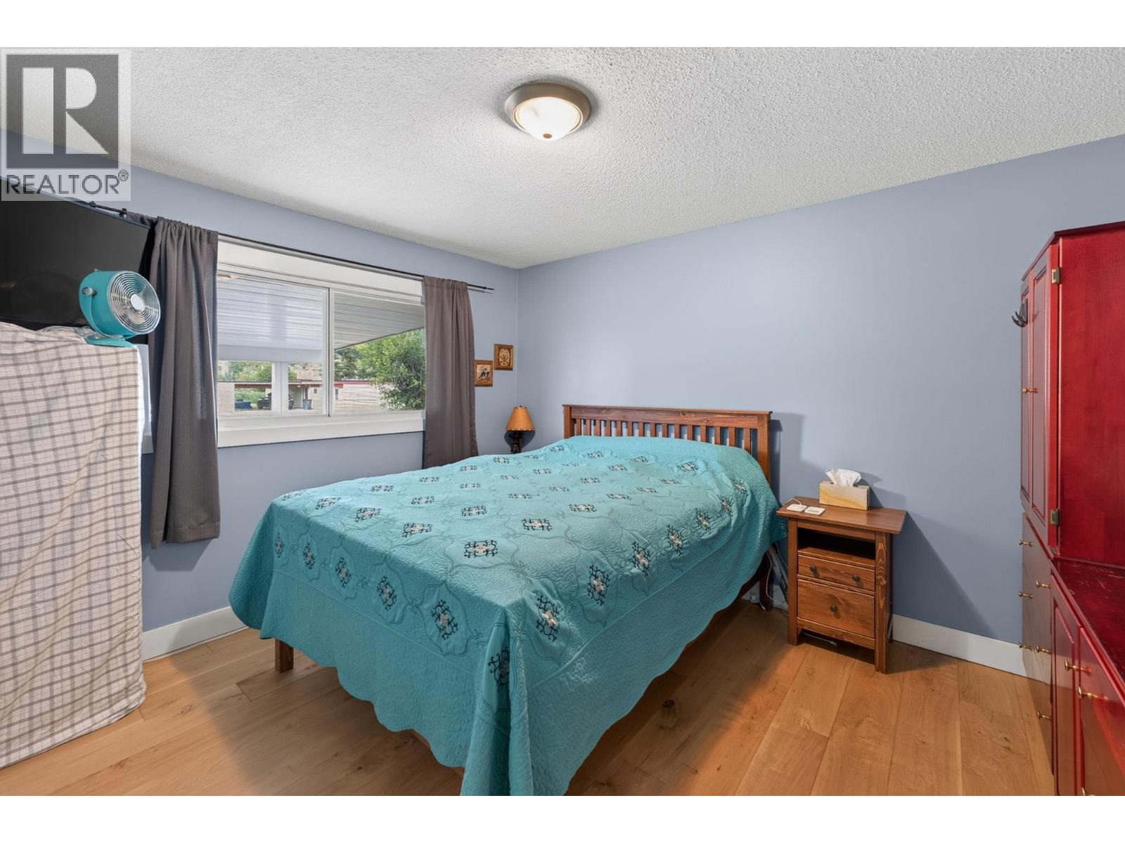2475 Hammond Avenue Property Photo 11
