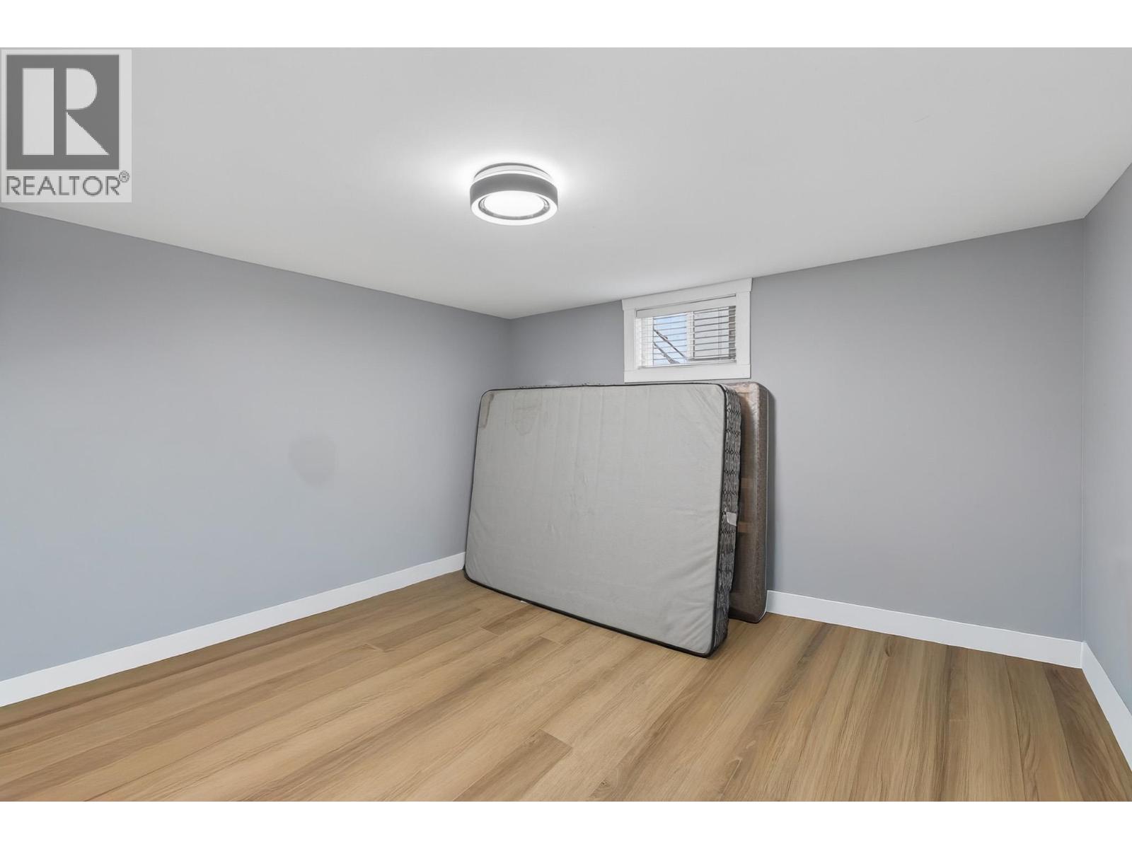2475 Hammond Avenue Property Photo 18