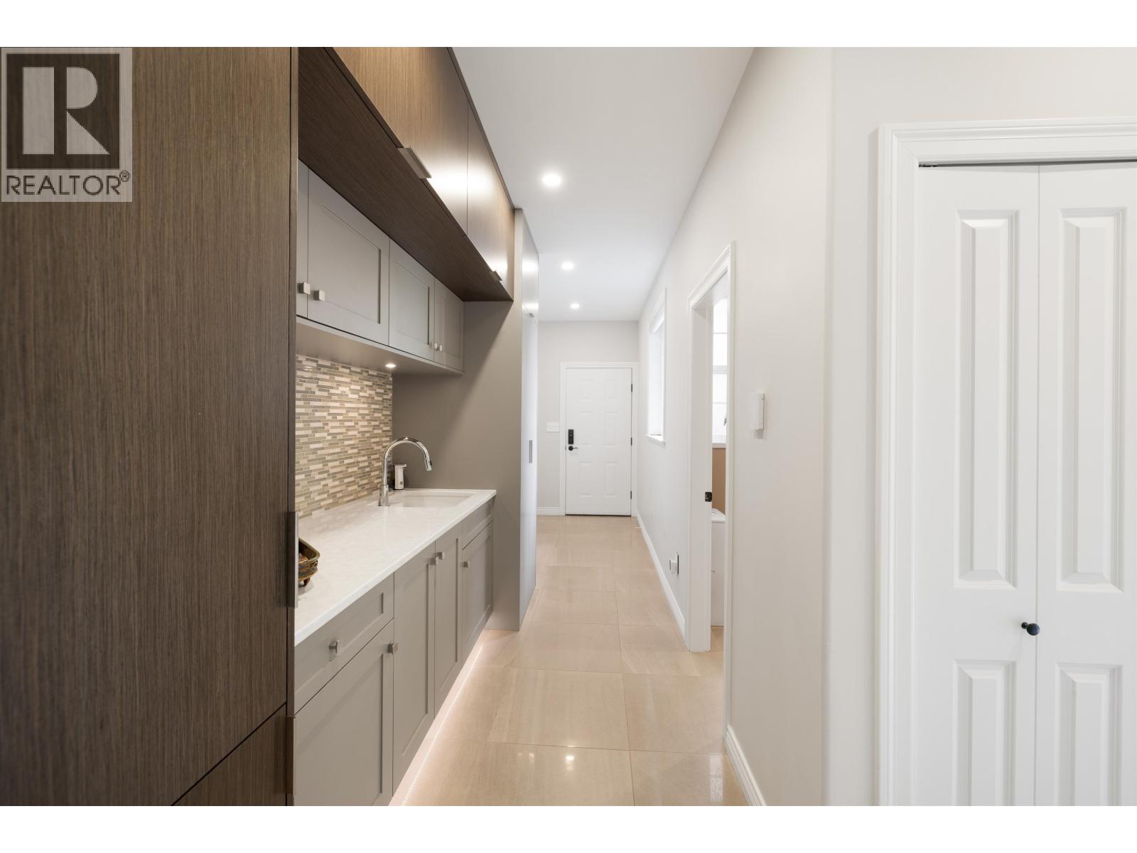 4115 E Braemar Road Property Photo 22